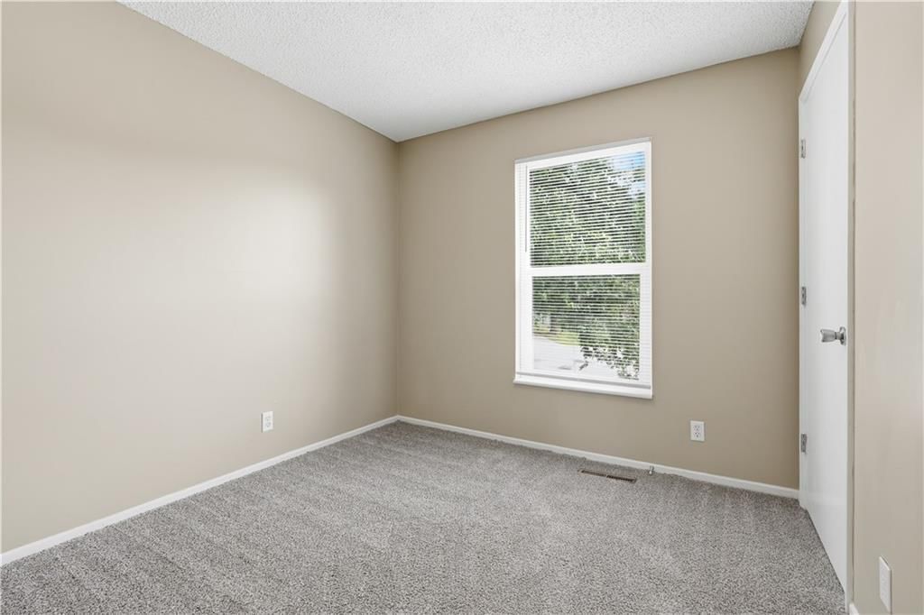 10408 SMALLEY Court — photo 23