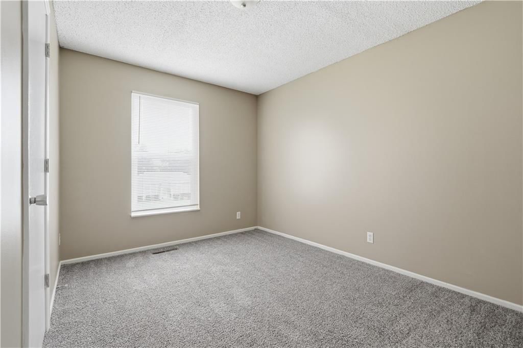 10408 SMALLEY Court — photo 25