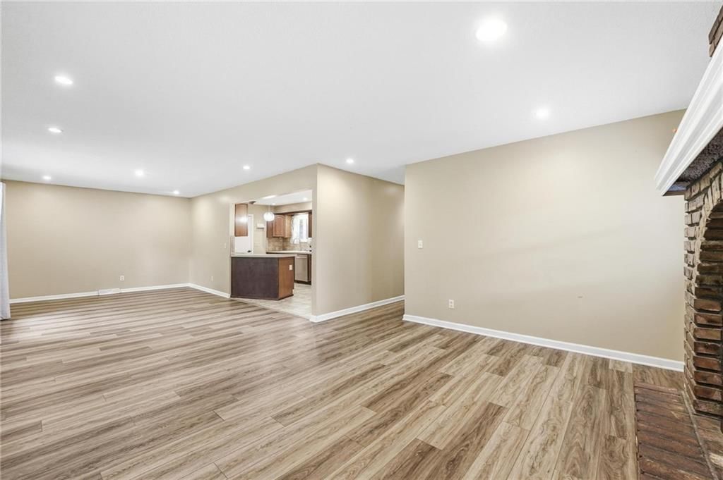 203 N Murphy Drive — photo 11