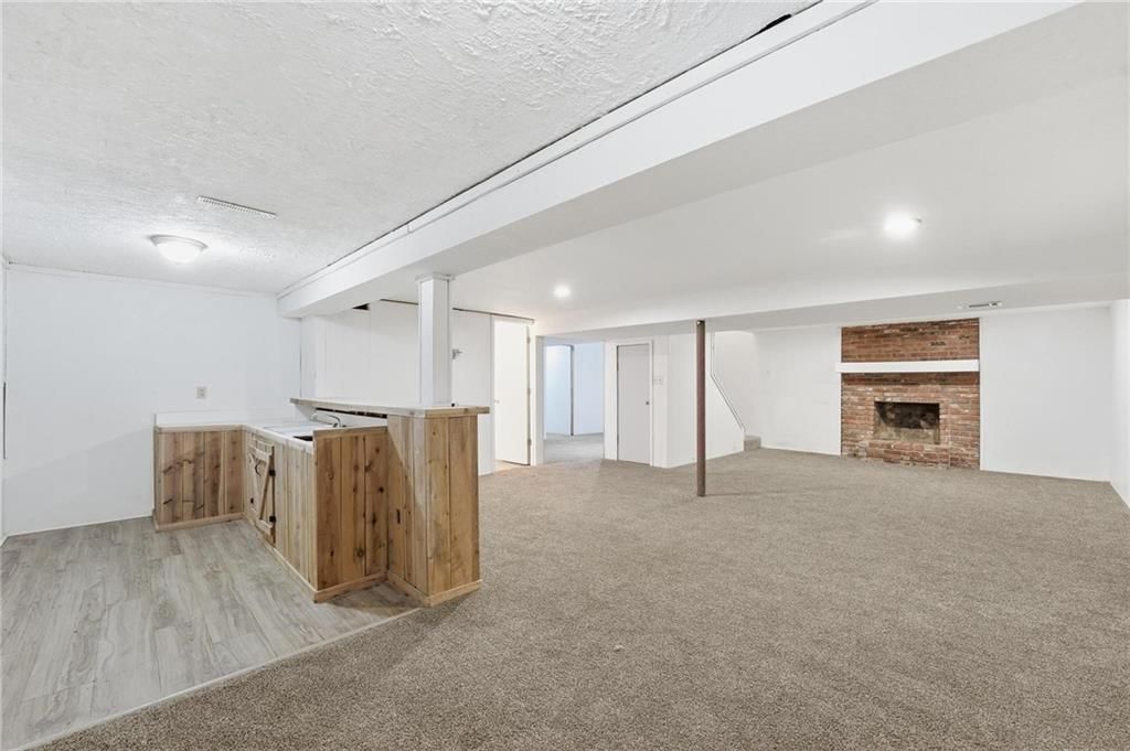 203 N Murphy Drive — photo 22