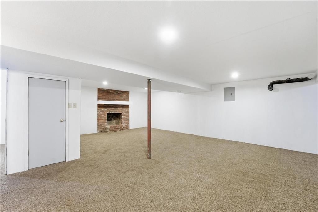 203 N Murphy Drive — photo 25