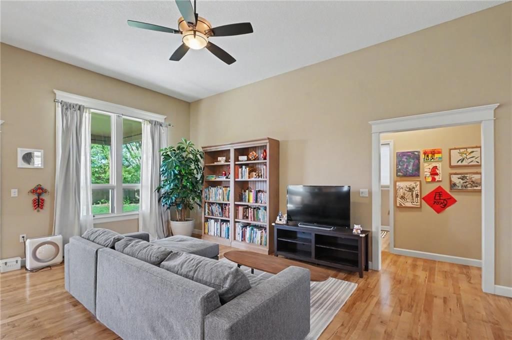 6205 Crystal Lane — photo 5