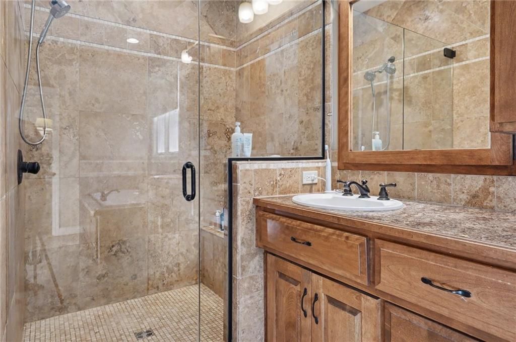 6205 Crystal Lane — photo 16