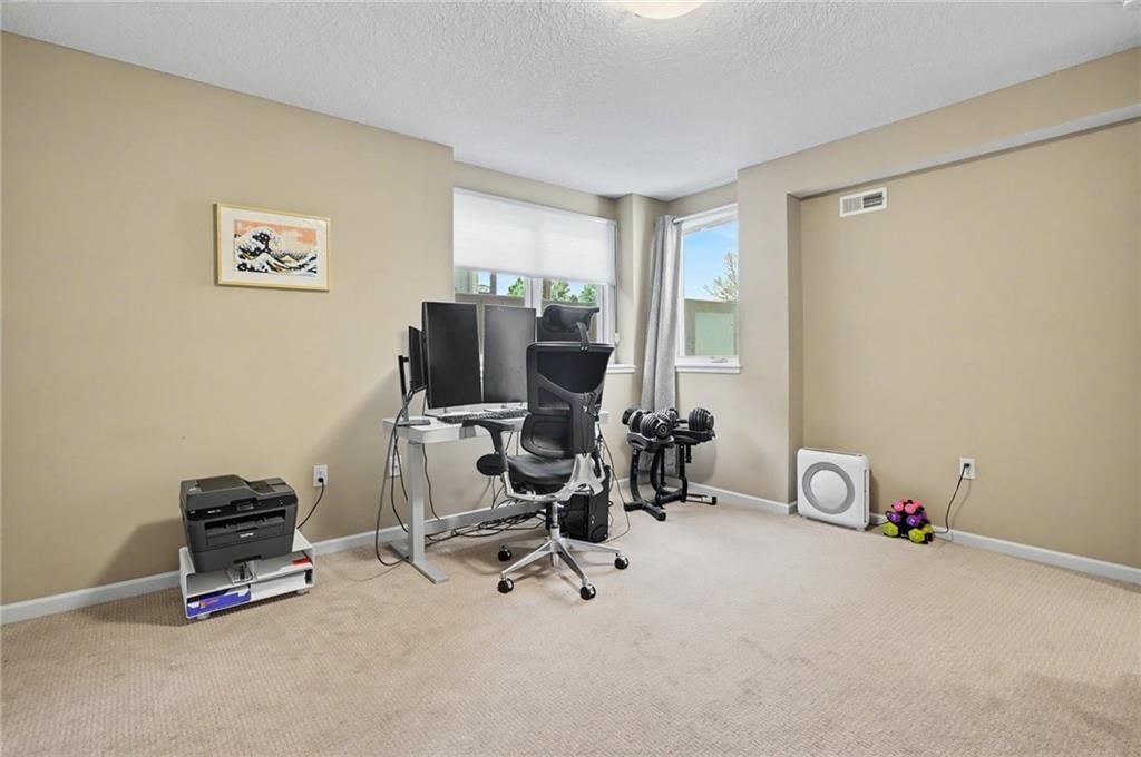 6205 Crystal Lane — photo 25