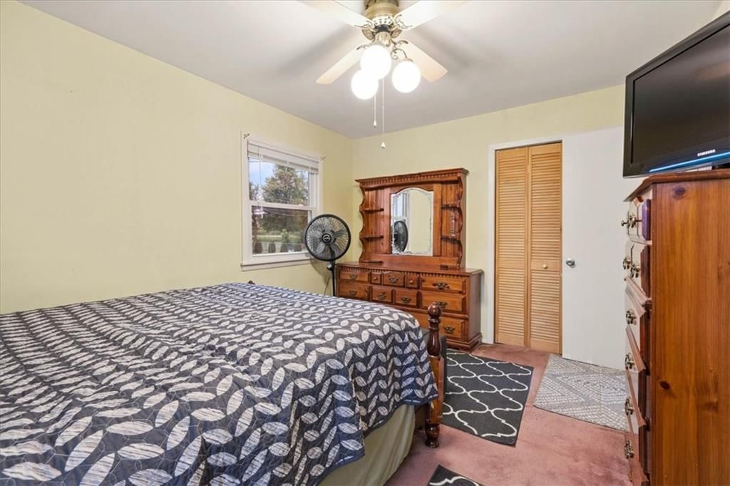 420 NW Village Court — photo 18