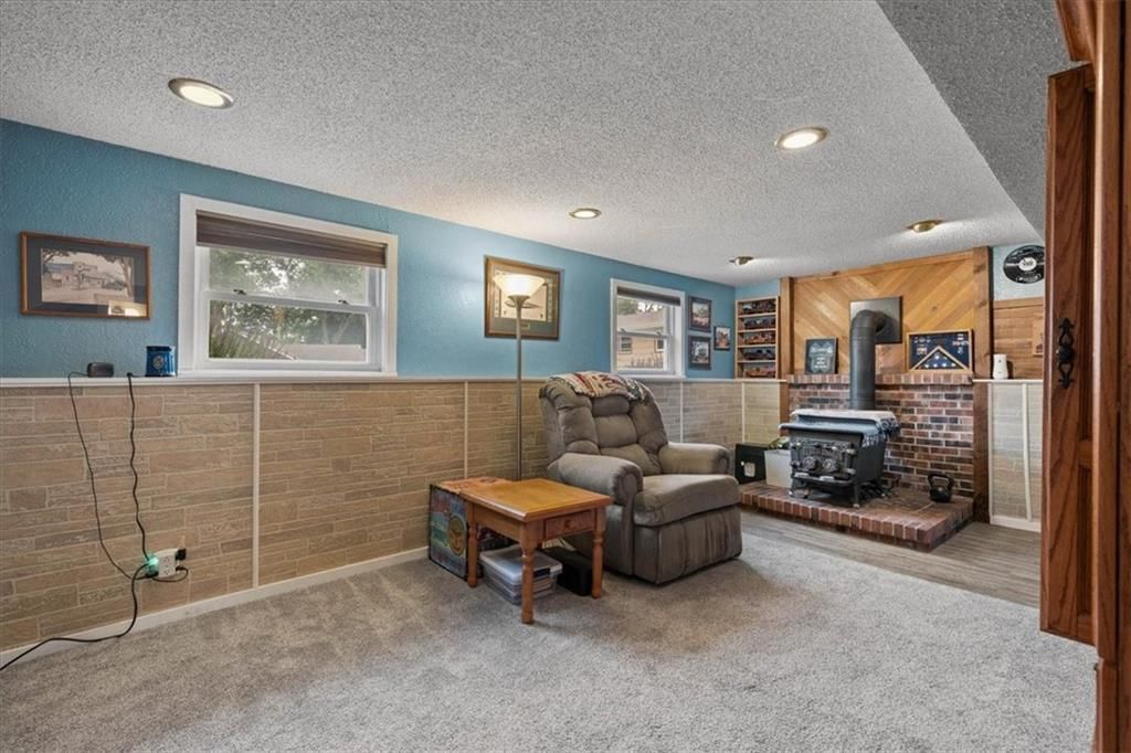 420 NW Village Court — photo 19
