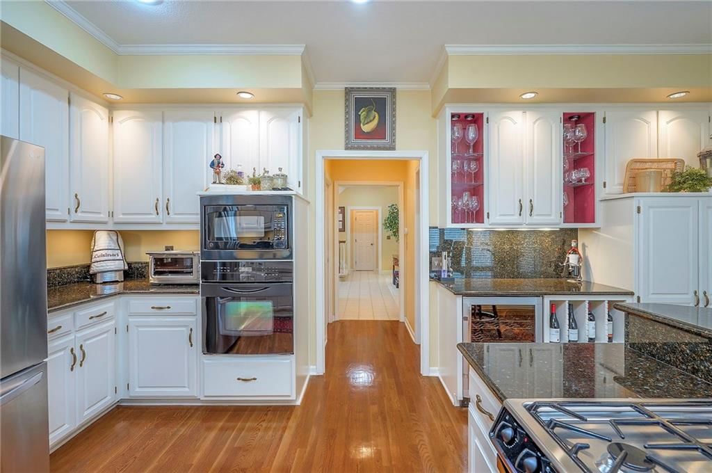 4516 W 125th Street — photo 32