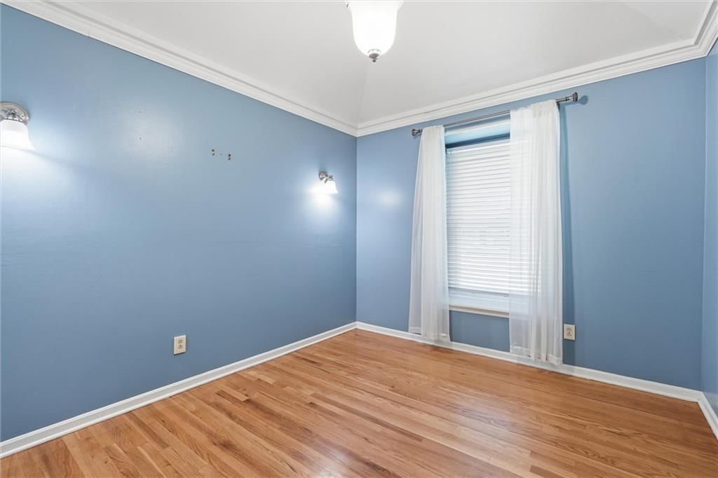 10930 Lydia Avenue — photo 8