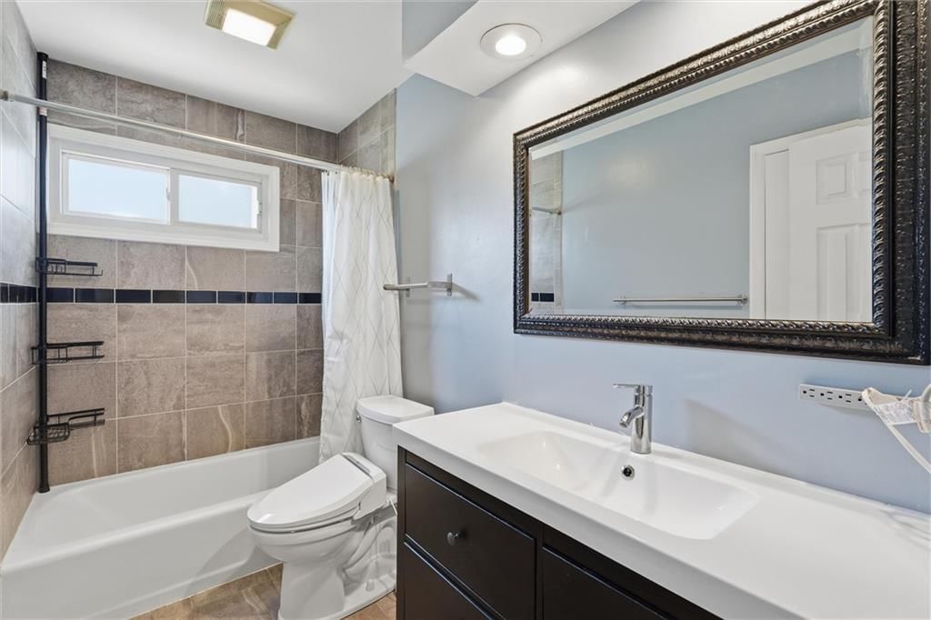 10930 Lydia Avenue — photo 16