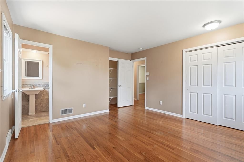 10930 Lydia Avenue — photo 22