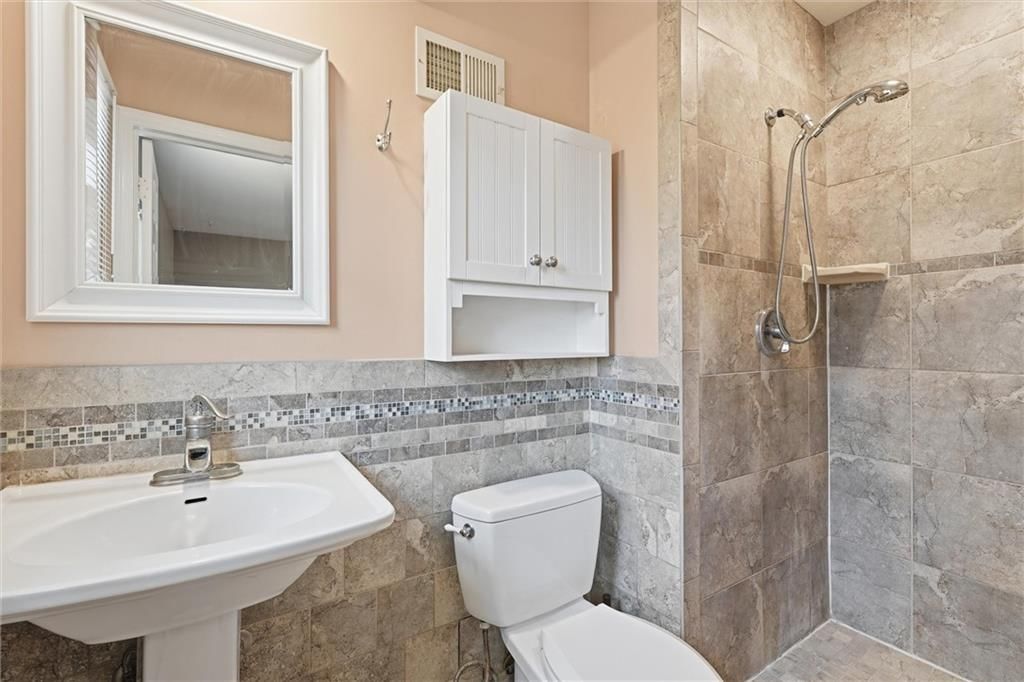 10930 Lydia Avenue — photo 23