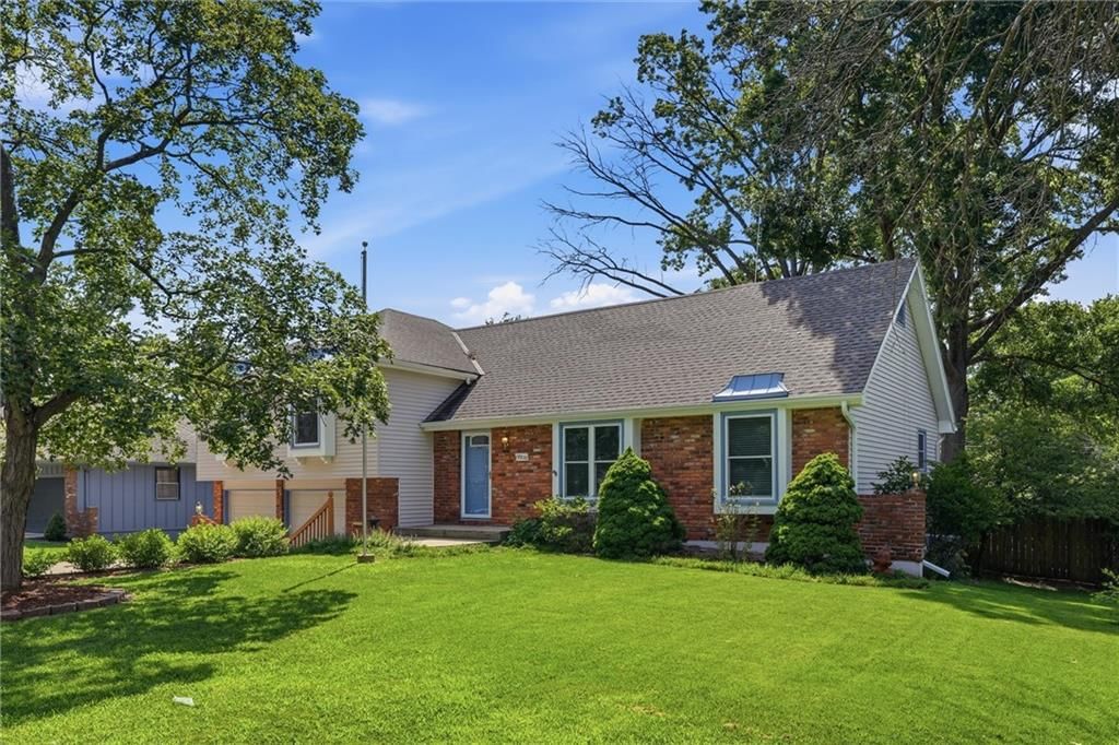 10930 Lydia Avenue — photo 46
