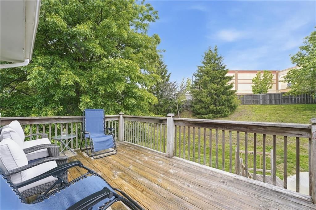 7412 NW 85th Terrace — photo 40
