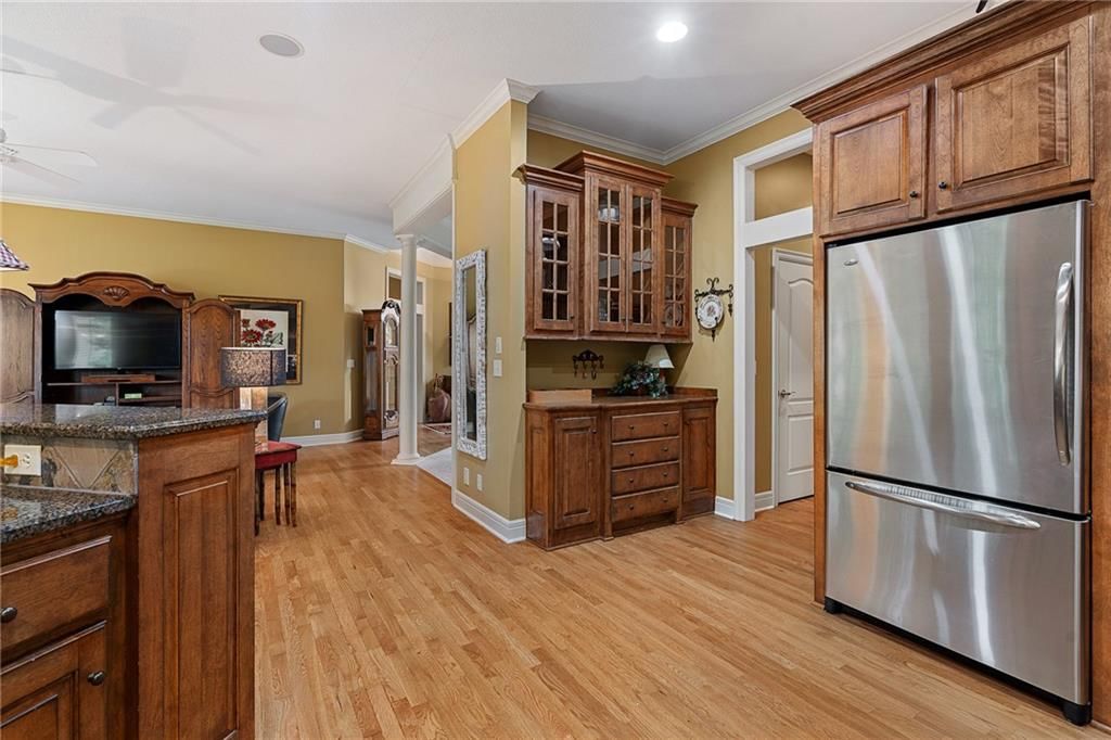 5405 W 141 Terrace — photo 4