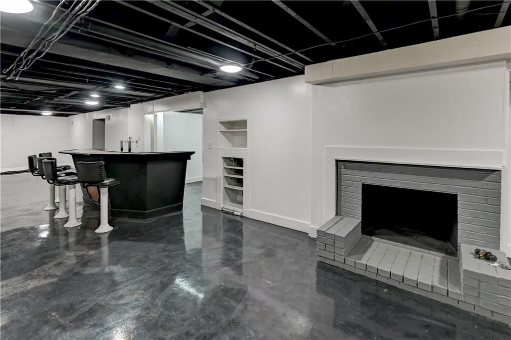 1102 W 85th Terrace — photo 42