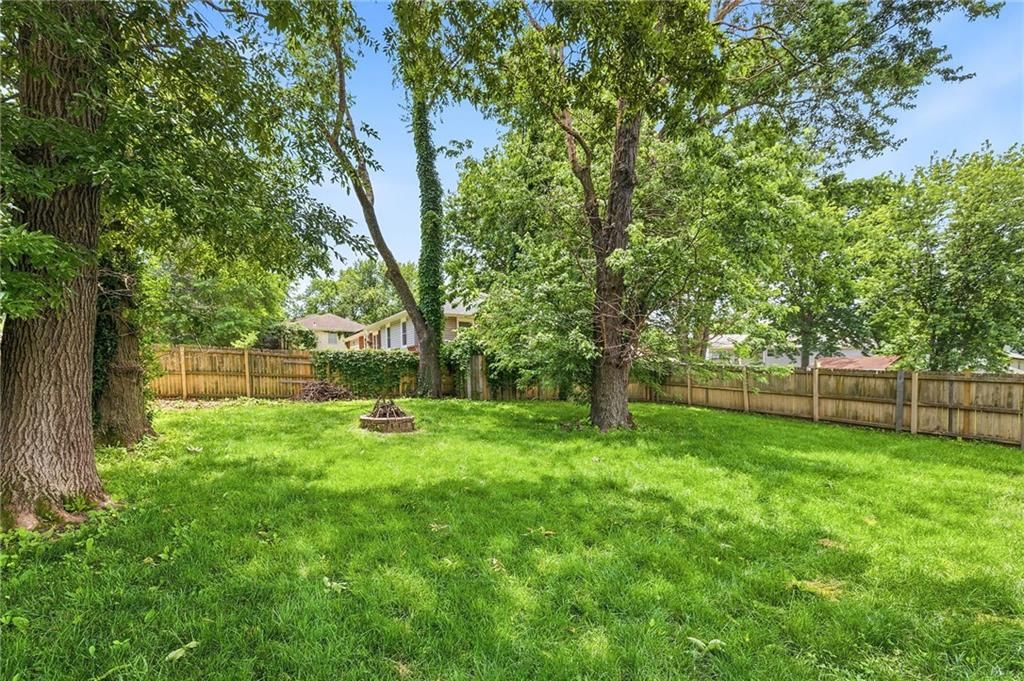 11533 E 74th Street Court — photo 28