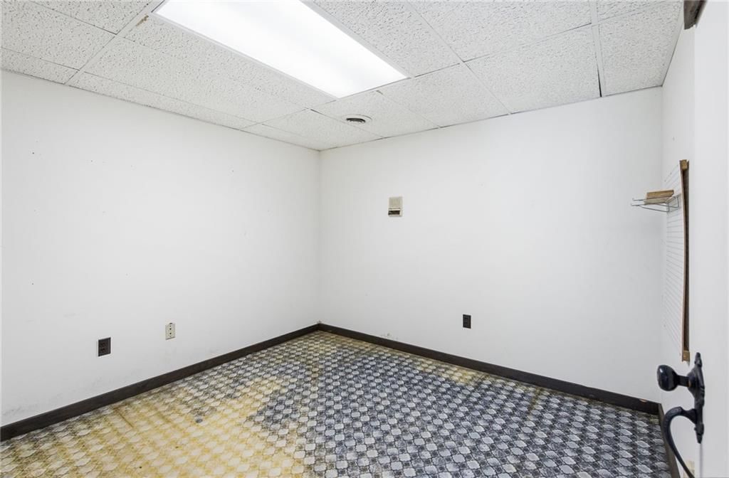 20208 S Bridle Lane — photo 38