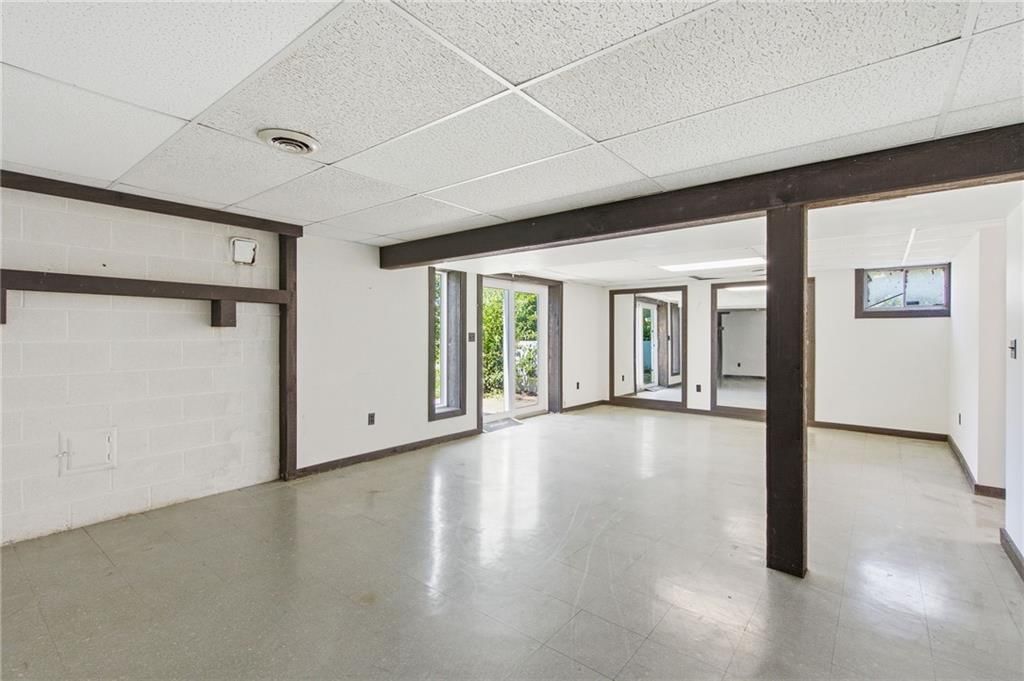 20208 S Bridle Lane — photo 43