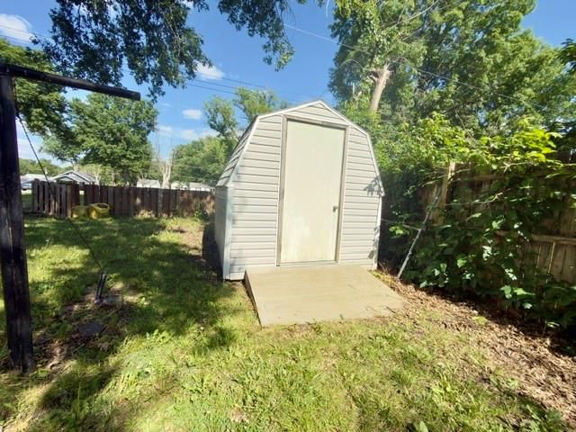 1116 N Clay Street — photo 21