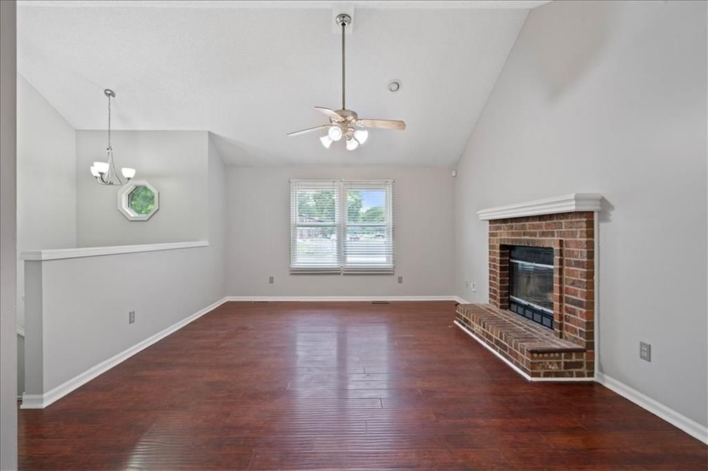 5181 FARLEY Lane — photo 8