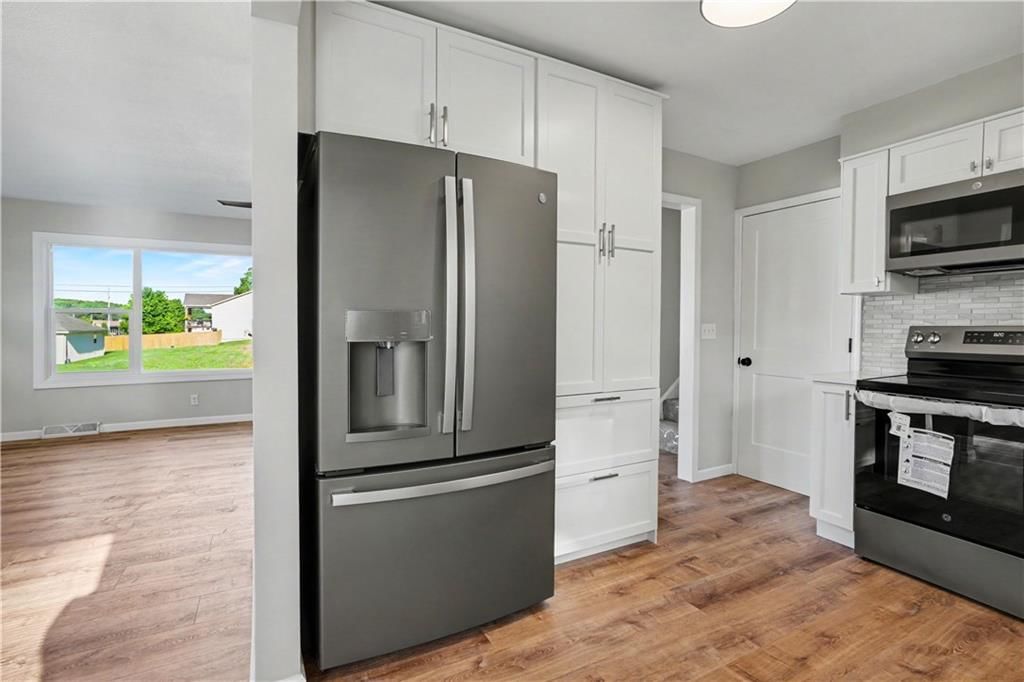 305 Hawthorne Street — photo 11