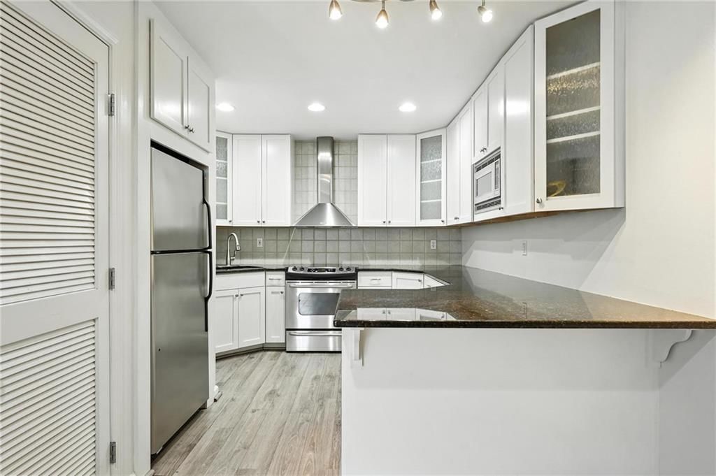 5010 Baltimore Avenue — photo 5