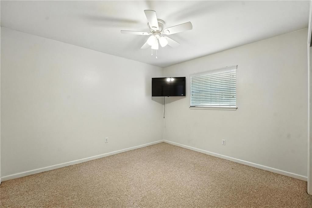 5010 Baltimore Avenue — photo 10