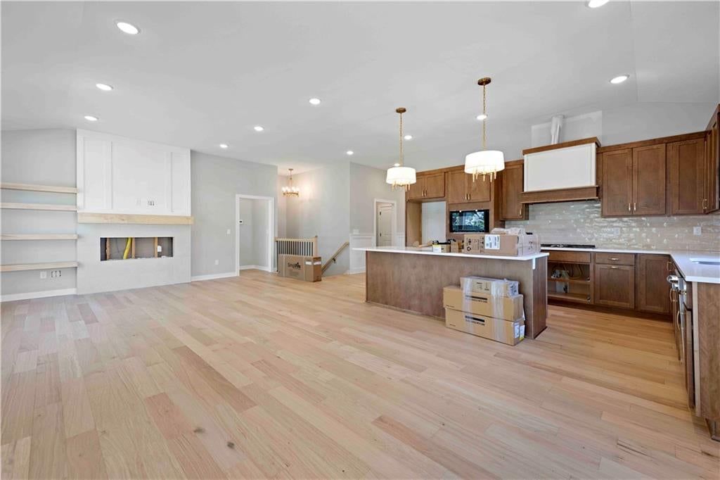 18580 W 195 Street — photo 5