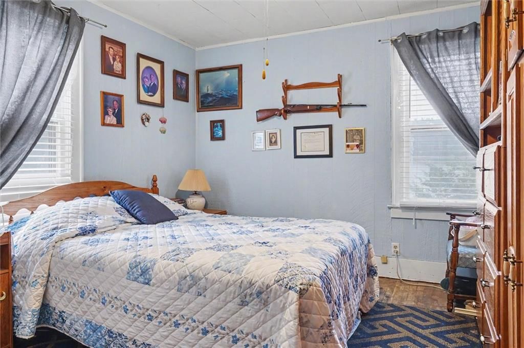 404 E Wilson Street — photo 11