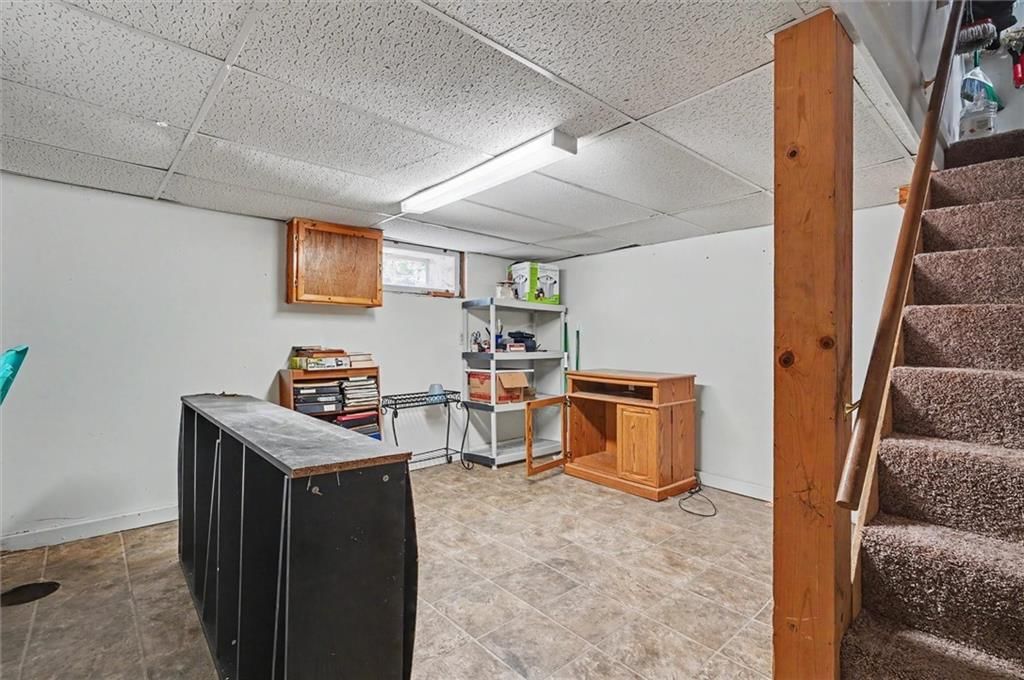 404 E Wilson Street — photo 18
