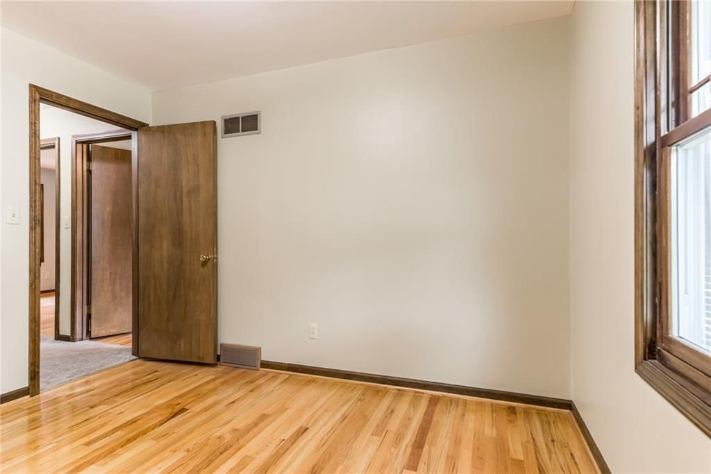 7239 Lowell Drive — photo 25