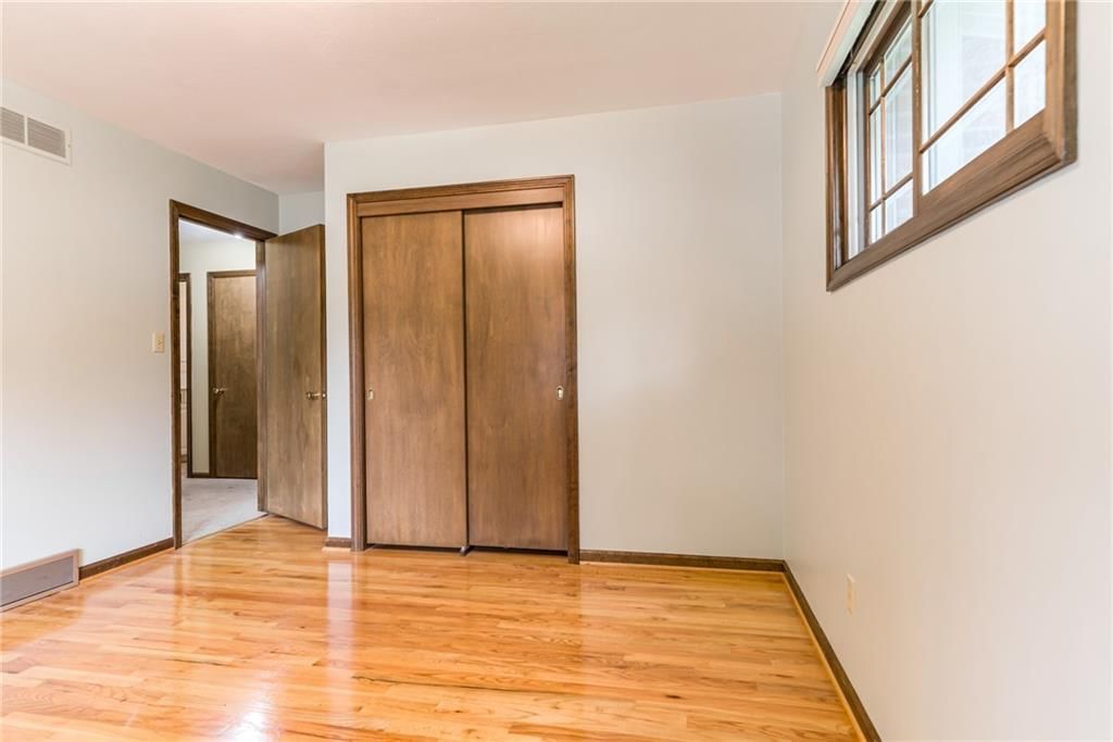 7239 Lowell Drive — photo 28