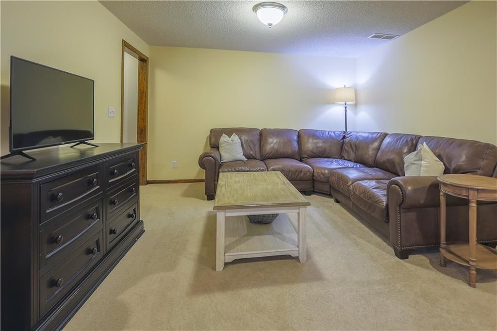 953 Yancey Street — photo 30