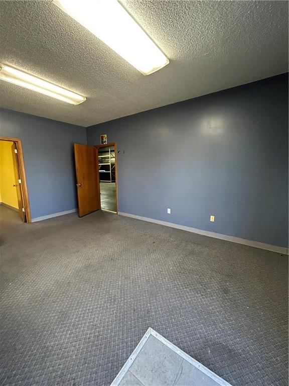 1117 NW Valley Ridge Drive — photo 6
