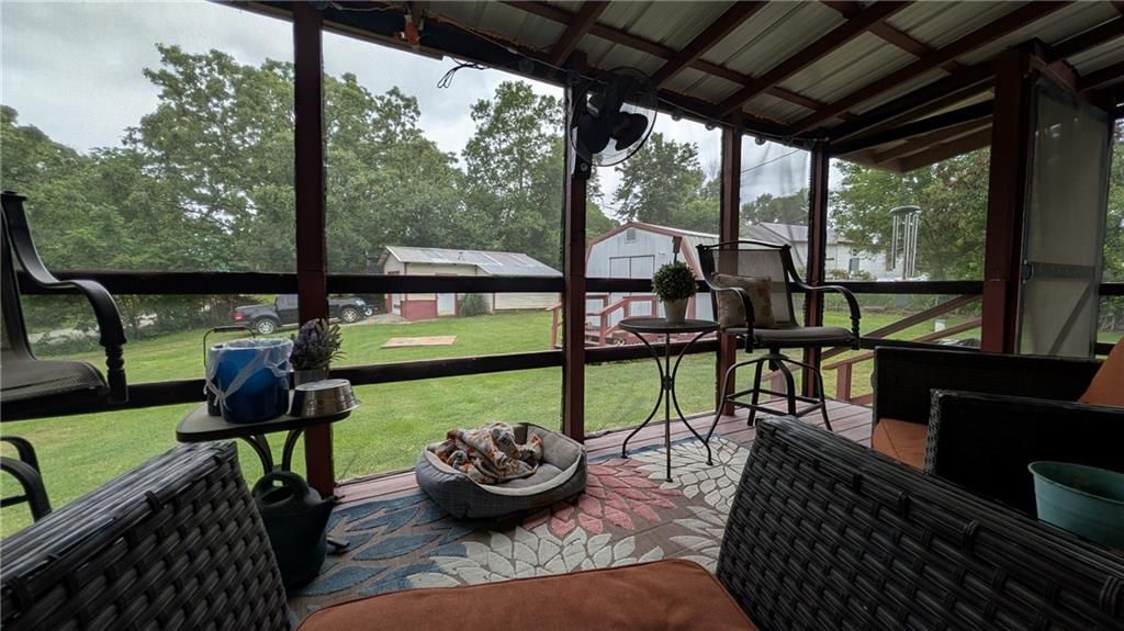 29335 Van Dyke Avenue — photo 4
