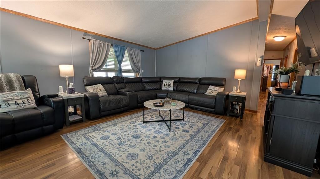 29335 Van Dyke Avenue — photo 17