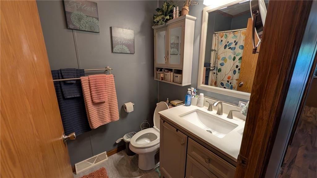 29335 Van Dyke Avenue — photo 20
