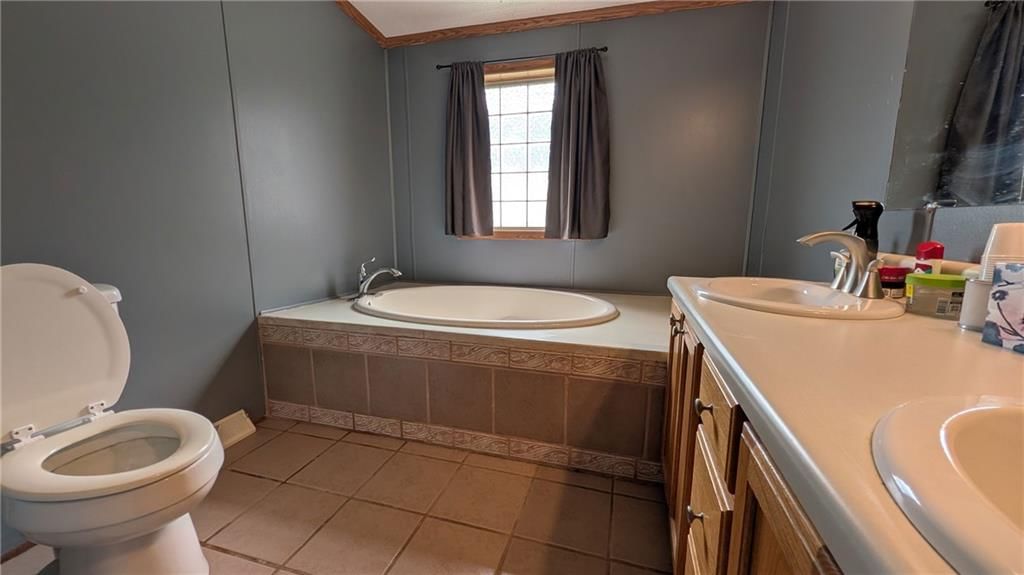 29335 Van Dyke Avenue — photo 25