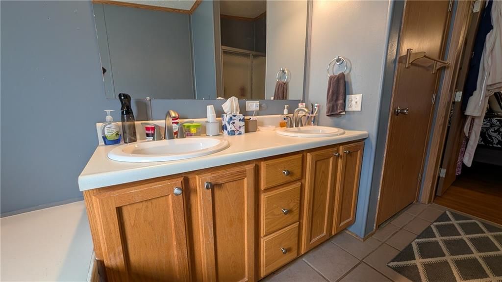 29335 Van Dyke Avenue — photo 26