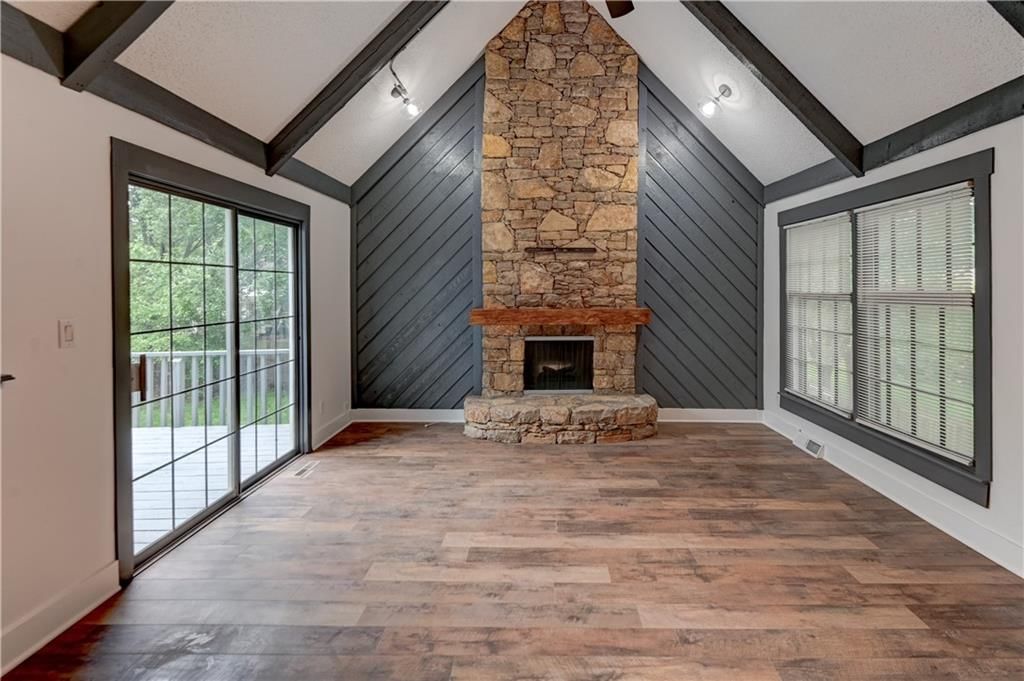 203 NE Oak Tree Circle — photo 35
