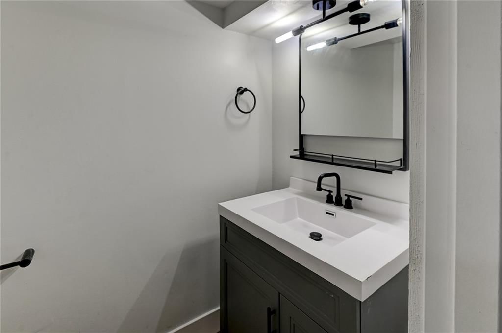 203 NE Oak Tree Circle — photo 40