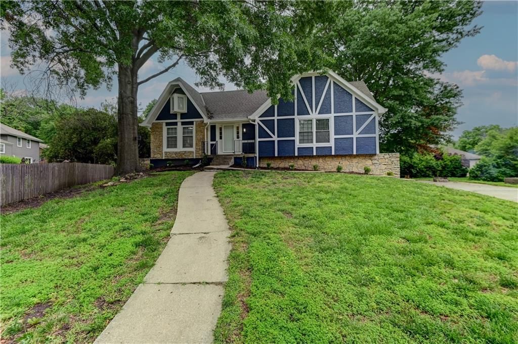 203 NE Oak Tree Circle — photo 55