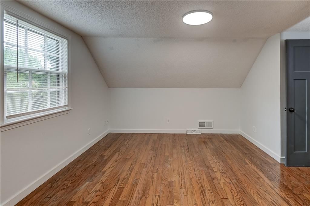 203 NE Oak Tree Circle — photo 64