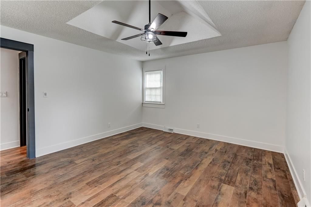 203 NE Oak Tree Circle — photo 69