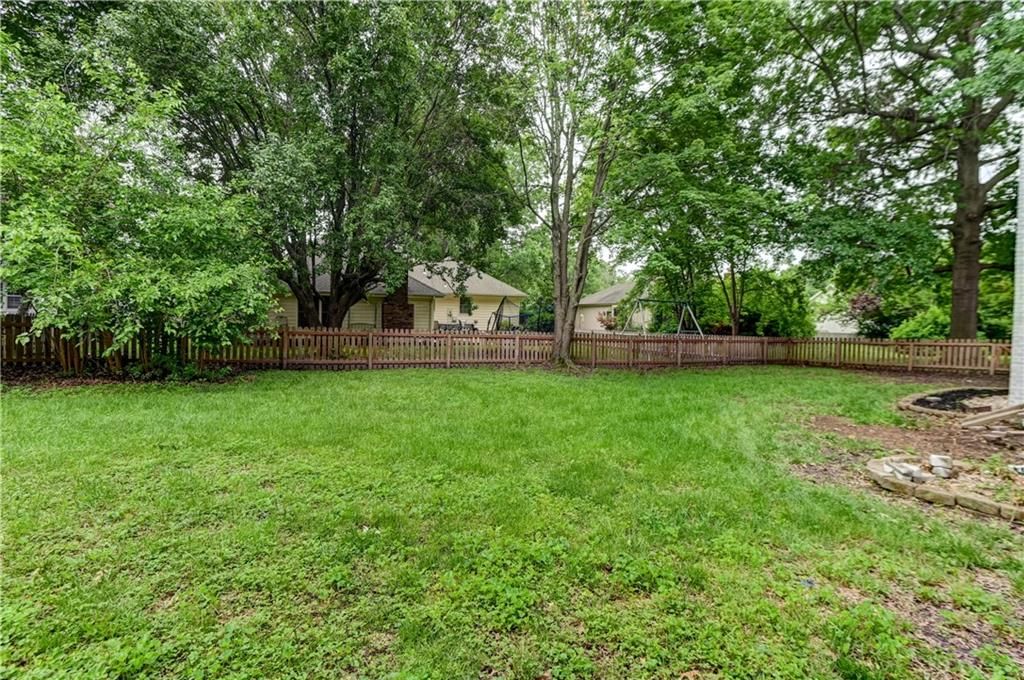 203 NE Oak Tree Circle — photo 82