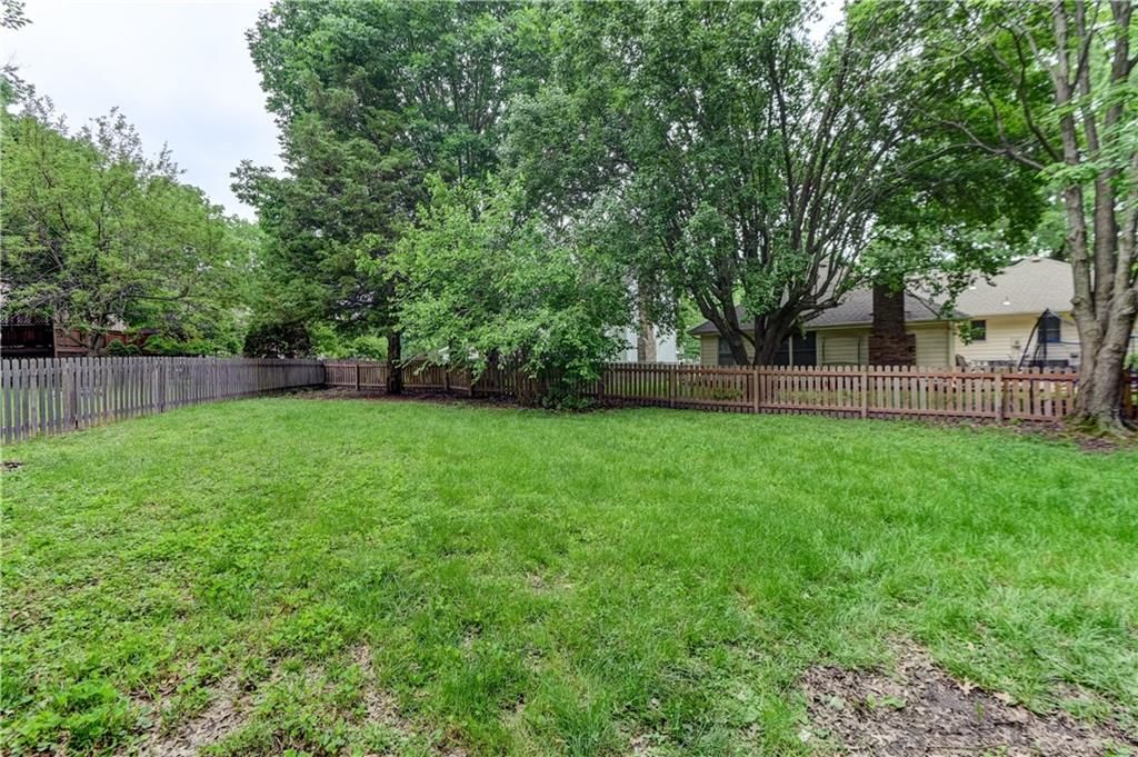 203 NE Oak Tree Circle — photo 83