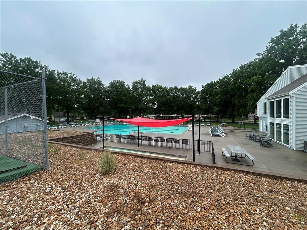 203 NE Oak Tree Circle — photo 87
