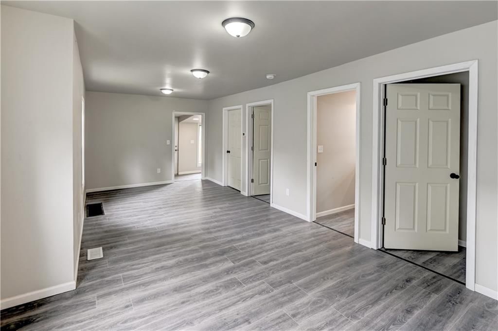 6120 Elmwood Avenue — photo 19