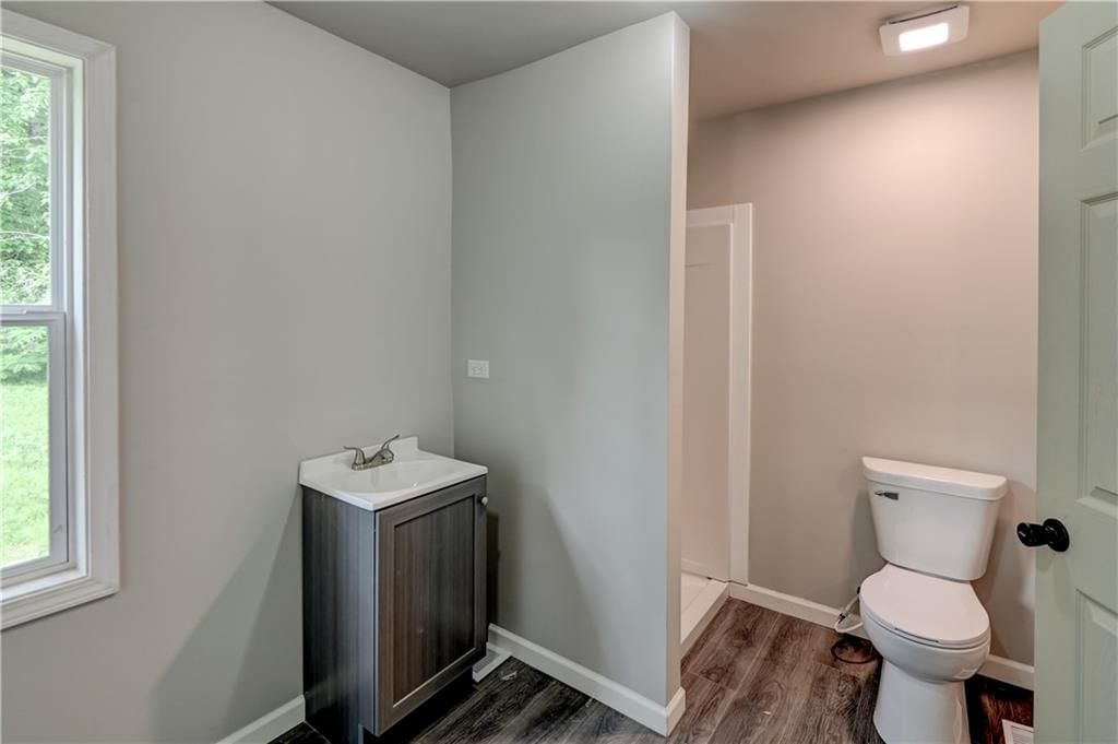 6120 Elmwood Avenue — photo 22