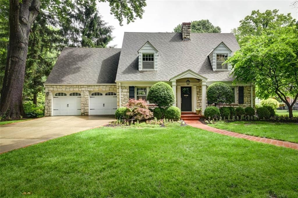 8033 Meadow Lane — photo 1